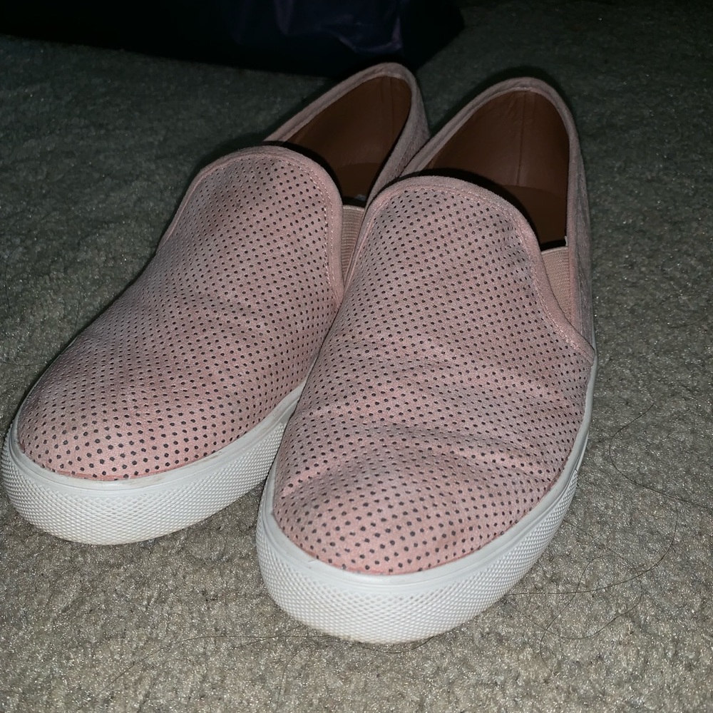 Steve Madden Pink Suede slip on shoes